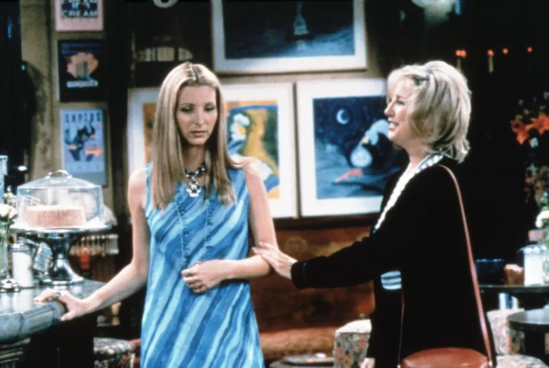 Lisa Kudrow and Teri Garr in ‘The One With The Jellyfish’